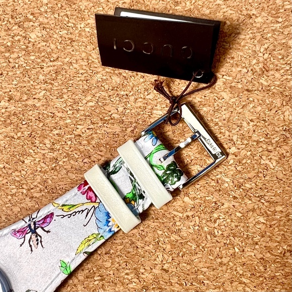 Gucci 2005 Special Edition Floral Watch – NWT - Picture 10 of 12